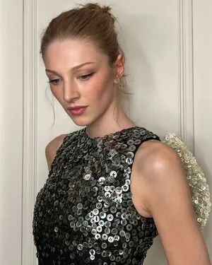 Hunter Schafer OnlyFans Leaked Free Thumbnail Picture - #7PLmRGIwFN