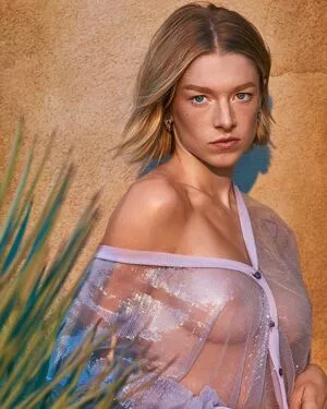 Hunter Schafer OnlyFans Leaked Free Thumbnail Picture - #8RxjNTEd4G