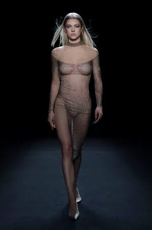 Hunter Schafer OnlyFans Leaked Free Thumbnail Picture - #AdnZ2Aj8cp