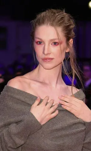 Hunter Schafer OnlyFans Leaked Free Thumbnail Picture - #RjcrTncATE