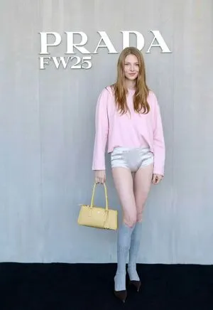 Hunter Schafer OnlyFans Leaked Free Thumbnail Picture - #RnrrEpzMkc