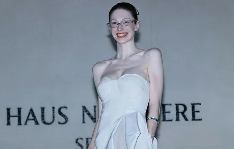 Hunter Schafer OnlyFans Leaked Free Thumbnail Picture - #VoD5545mjJ