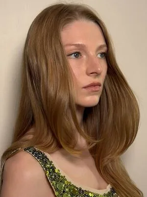 Hunter Schafer OnlyFans Leaked Free Thumbnail Picture - #aaNWizGF2k