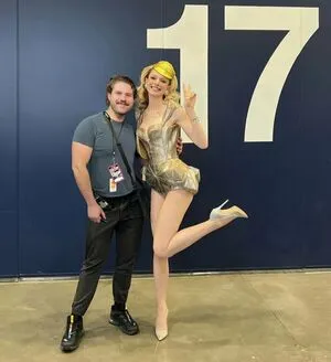 Hunter Schafer OnlyFans Leaked Free Thumbnail Picture - #crdURUHNmI