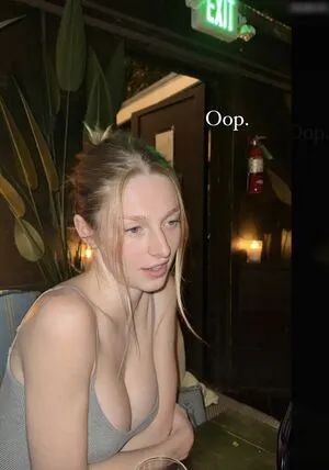 Hunter Schafer OnlyFans Leaked Free Thumbnail Picture - #gqOH1x8Er9