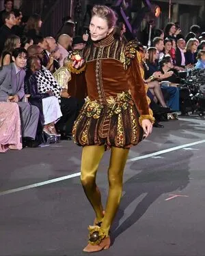 Hunter Schafer OnlyFans Leaked Free Thumbnail Picture - #jtCcJUFs8p