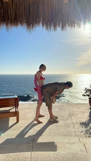 Hunter Schafer OnlyFans Leaked Free Thumbnail Picture - #kUxgpxQp6u