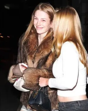 Hunter Schafer OnlyFans Leaked Free Thumbnail Picture - #l0vJcC4cqC