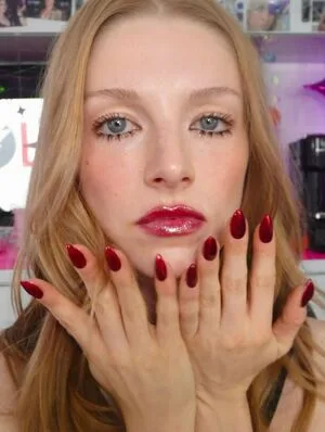 Hunter Schafer OnlyFans Leaked Free Thumbnail Picture - #oHVZ7gDAlq