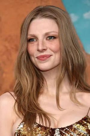 Hunter Schafer OnlyFans Leaked Free Thumbnail Picture - #wr1J8z2IVY