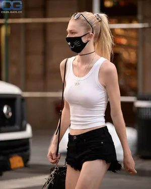 Hunter Schafer OnlyFans Leaked Free Thumbnail Picture - #yy0NCA4Bjj