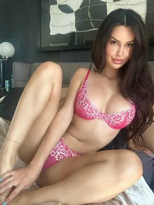 Hustle With Ann OnlyFans Leaked Free Thumbnail Picture - #NeuS4Xfzog