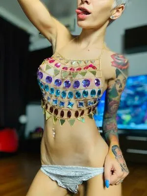 Hustler Pixel OnlyFans Leaked Free Thumbnail Picture - #3MhEeSVaVg