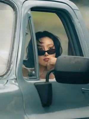 Hwasa OnlyFans Leaked Free Thumbnail Picture - #C6ccbOZXMV