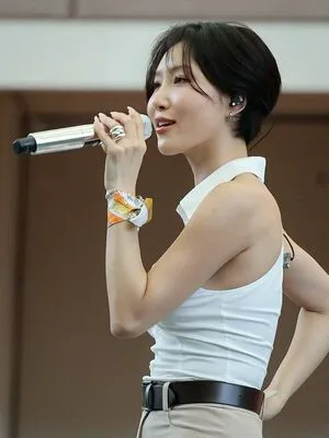 Hwasa OnlyFans Leaked Free Thumbnail Picture - #U1QVO2jF8R