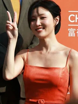 Hwasa OnlyFans Leaked Free Thumbnail Picture - #VPnHzvxkre