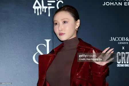 Hwasa OnlyFans Leaked Free Thumbnail Picture - #jGEPgx88oN