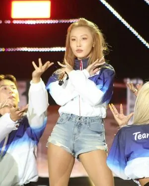 Hwasa OnlyFans Leaked Free Thumbnail Picture - #8aKeOJ7upH