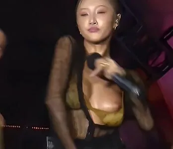 Hwasa OnlyFans Leaked Free Thumbnail Picture - #CBC5FEv4IV