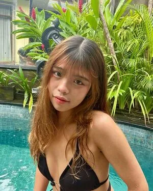 Hweeyuu OnlyFans Leaked Free Thumbnail Picture - #SLN3XHHLuE