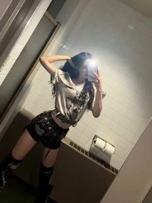 Hwiseo OnlyFans Leaked Free Thumbnail Picture - #a0fOSlaas2