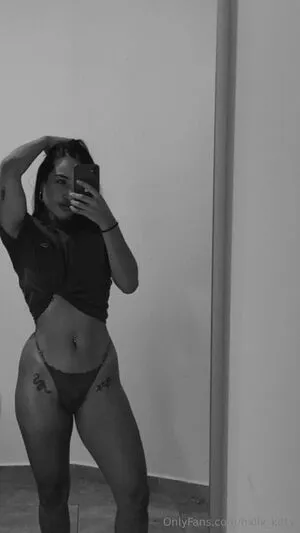 Hxllx Kitty OnlyFans Leaked Free Thumbnail Picture - #4pTv6Ab8tb