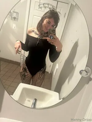 Hxnny Dripp OnlyFans Leaked Free Thumbnail Picture - #1bw2lykrDN