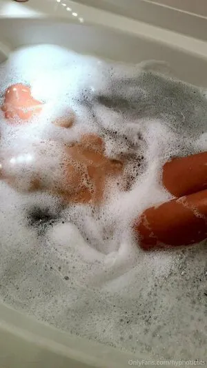Hypnotictits OnlyFans Leaked Free Thumbnail Picture - #emhwexVIT1