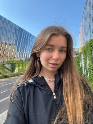 I Alice OnlyFans Leaked Free Thumbnail Picture - #GKBwZmKWEd