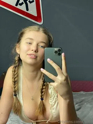 I Alice OnlyFans Leaked Free Thumbnail Picture - #K0Qvj573l8