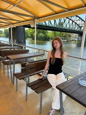 I Alice OnlyFans Leaked Free Thumbnail Picture - #W7nm8pgi66