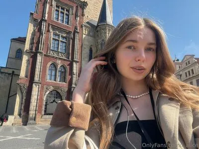 I Alice OnlyFans Leaked Free Thumbnail Picture - #Zp5RgqWsLP