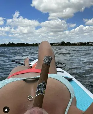 I Heart Cigars OnlyFans Leaked Free Thumbnail Picture - #2yD4aGpBVw