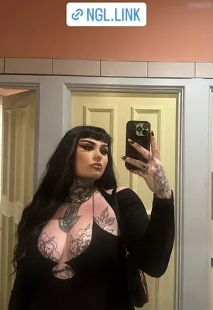 I Like Ur Tatzz OnlyFans Leaked Free Thumbnail Picture - #INO6055URC