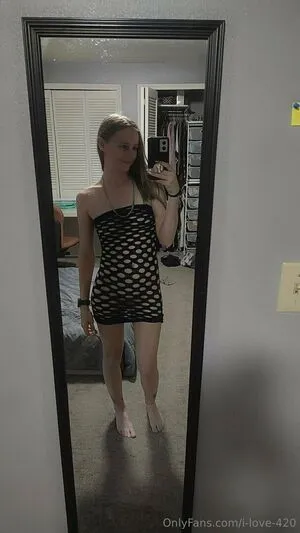 I Love 420 OnlyFans Leaked Free Thumbnail Picture - #lj8yelVJzh