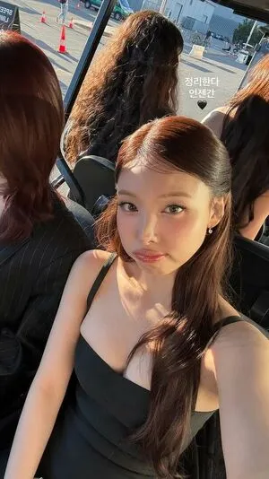 I M Nayeon OnlyFans Leaked Free Thumbnail Picture - #1X9CHIzVL9