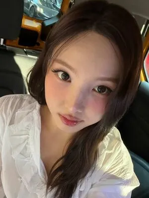 I M Nayeon OnlyFans Leaked Free Thumbnail Picture - #1c2Ph011SX