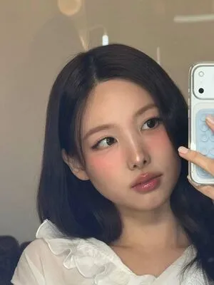 I M Nayeon OnlyFans Leaked Free Thumbnail Picture - #5eUC6AWu4Y