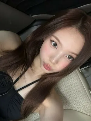 I M Nayeon OnlyFans Leaked Free Thumbnail Picture - #9MGRllJ8dp