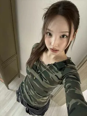 I M Nayeon OnlyFans Leaked Free Thumbnail Picture - #MZNMOtNoHJ
