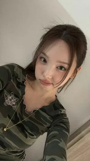 I M Nayeon OnlyFans Leaked Free Thumbnail Picture - #VWMHnCeMoI