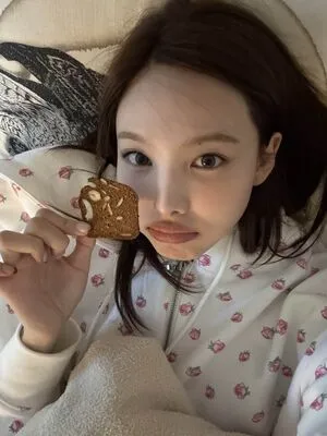 I M Nayeon OnlyFans Leaked Free Thumbnail Picture - #dX0rd3gBmY