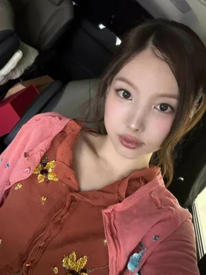 I M Nayeon OnlyFans Leaked Free Thumbnail Picture - #eS7JGHD1w4