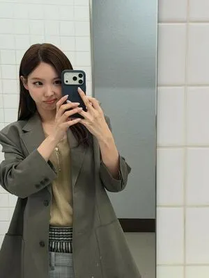 I M Nayeon OnlyFans Leaked Free Thumbnail Picture - #n6NMHYiLbx