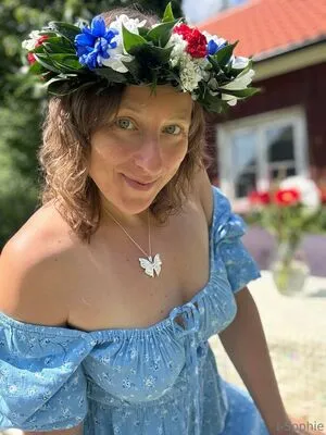 I Sophie OnlyFans Leaked Free Thumbnail Picture - #a0HdTIgy1X