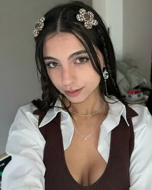 Iaaras2 OnlyFans Leaked Free Thumbnail Picture - #MiiXFYV2Ft