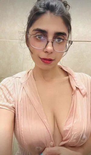 Iamaqsapervaiz OnlyFans Leaked Free Thumbnail Picture - #BduqPoKADV