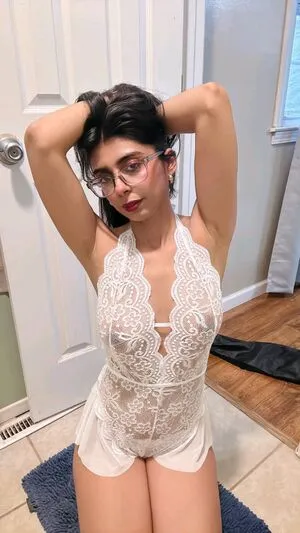 Iamaqsapervaiz OnlyFans Leaked Free Thumbnail Picture - #M4eKP2Q4vI