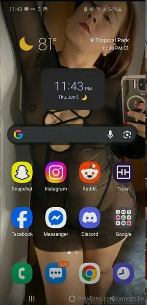 Iamcecille OnlyFans Leaked Free Thumbnail Picture - #smLIsOYeNr