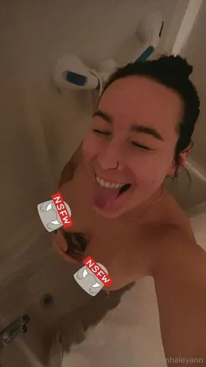Iamhaleyann OnlyFans Leaked Free Thumbnail Picture - #fiZeXttEv3